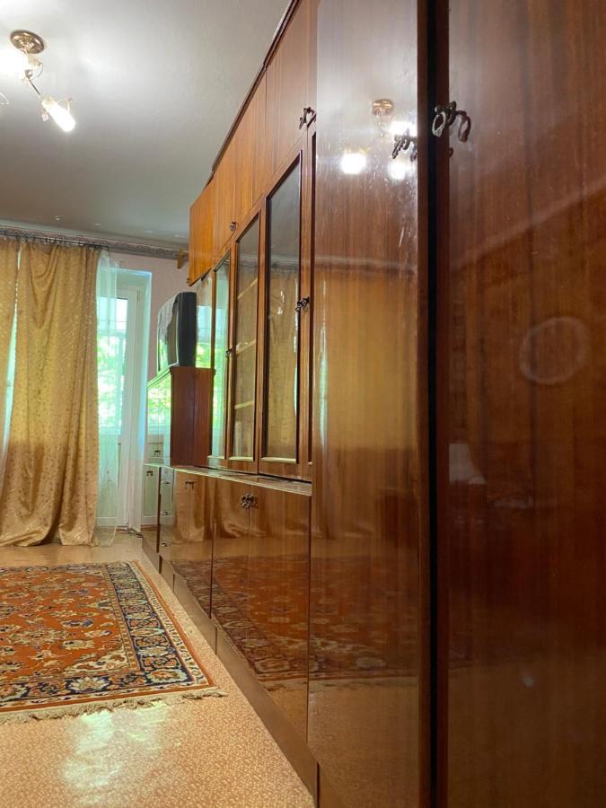 В Самом Центре Myrhorod Extérieur photo